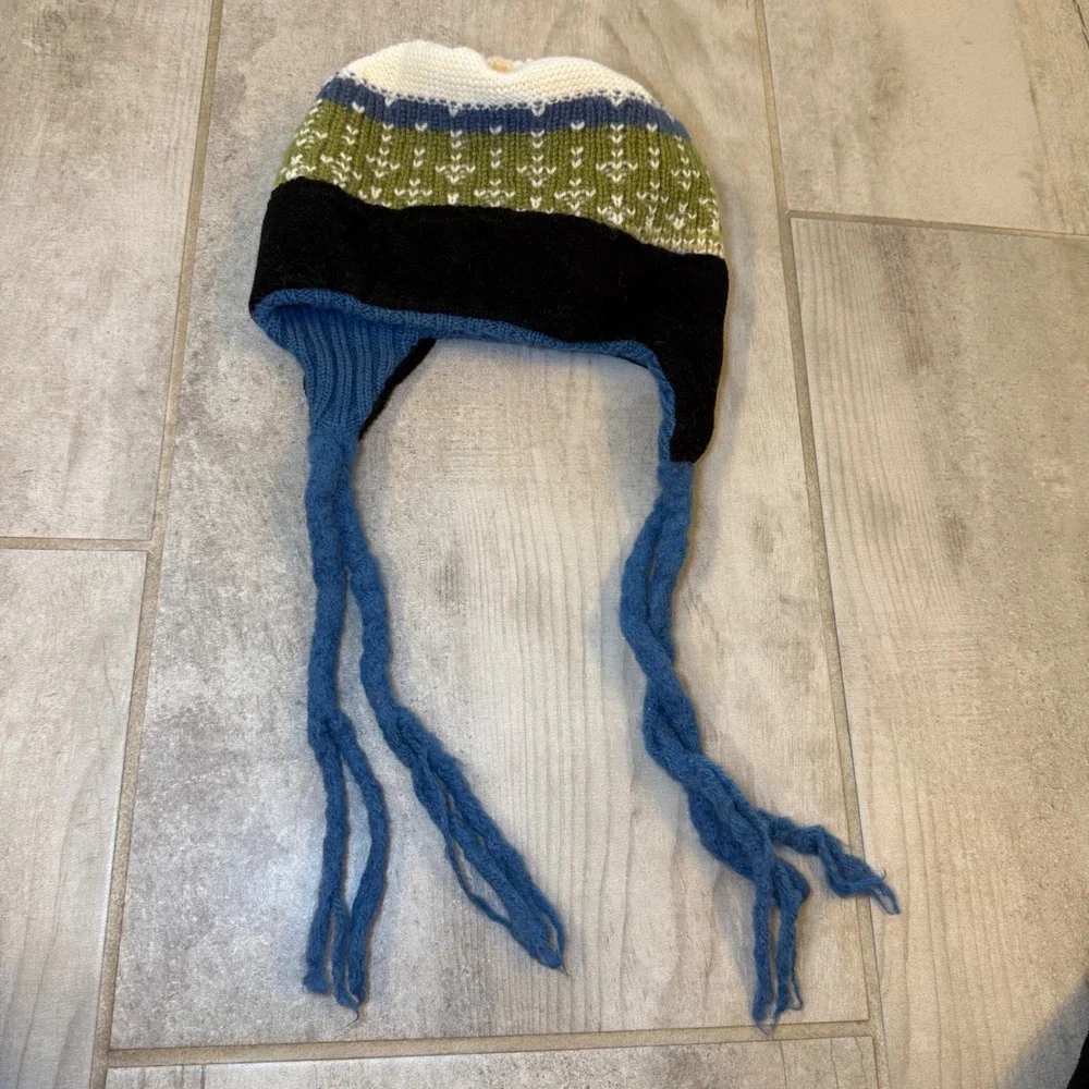 Vintage‎ Merkley Headwear Wool Blend Ear Flap Hat With Tassels Polartec Lined